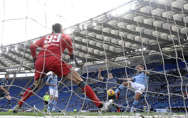  亚特兰大主场力克拉齐奥，卢克曼长途奔袭破门定乾坤